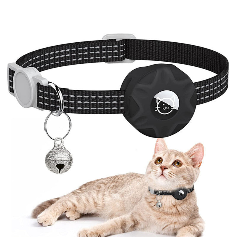 Black reflective AirTag cat collar with bell